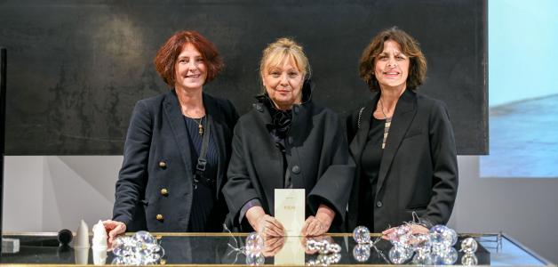 Ksenija Kušec, Elvira Kranjčar i Andrea Grgić na predstavljanju romana 'Požar' u Galeriji Kranjčar